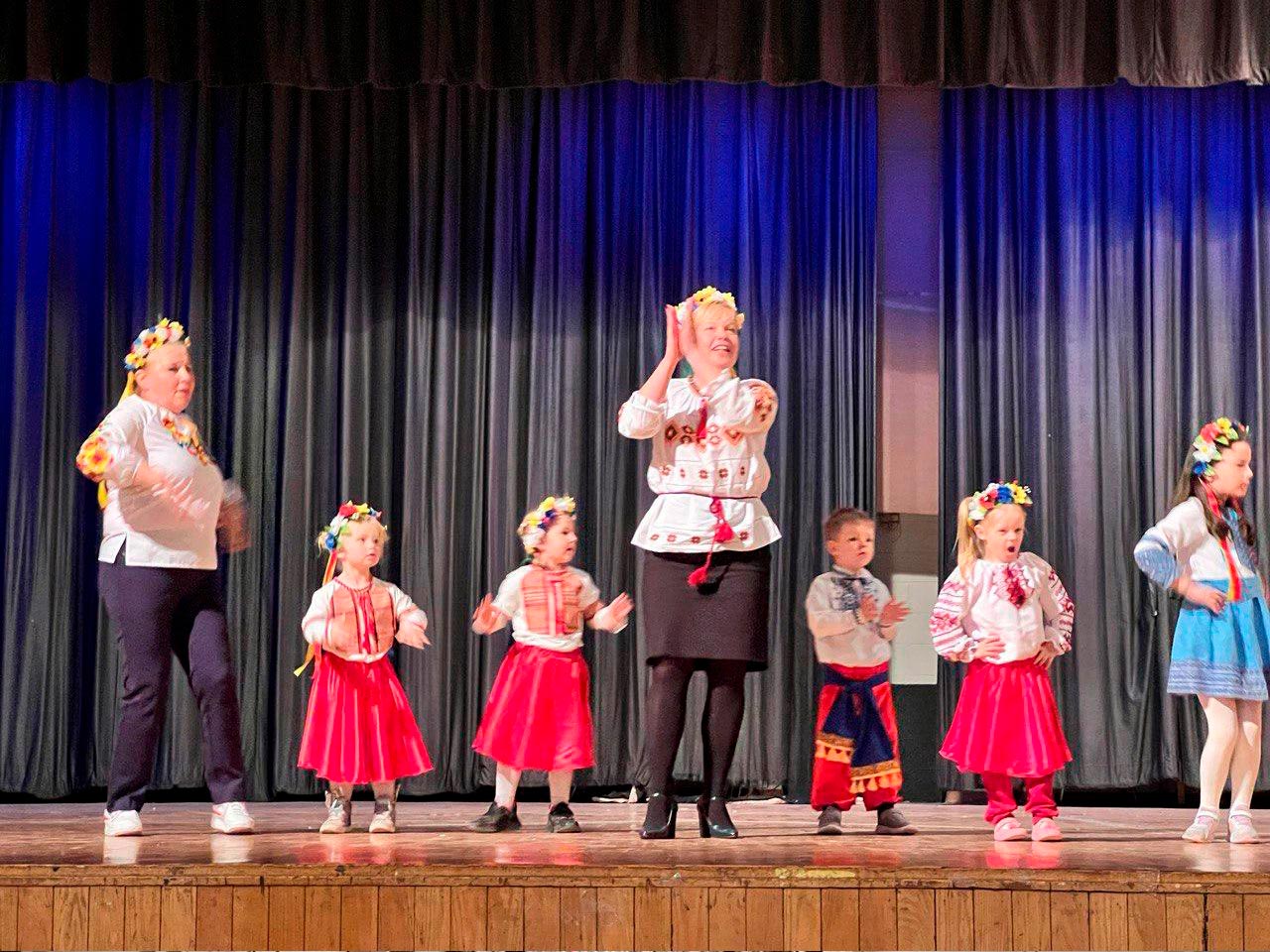 Children choir supported by CSIA has recently participated in the Festival and Talent show activities at George Washington High School and won the prize in the talents competition